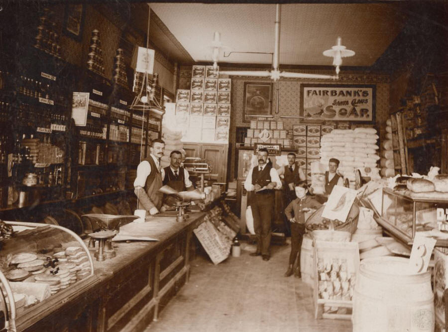 Obr. 12 Obchod Jana Klause v Chicagu. Foto 80. léta 19. století